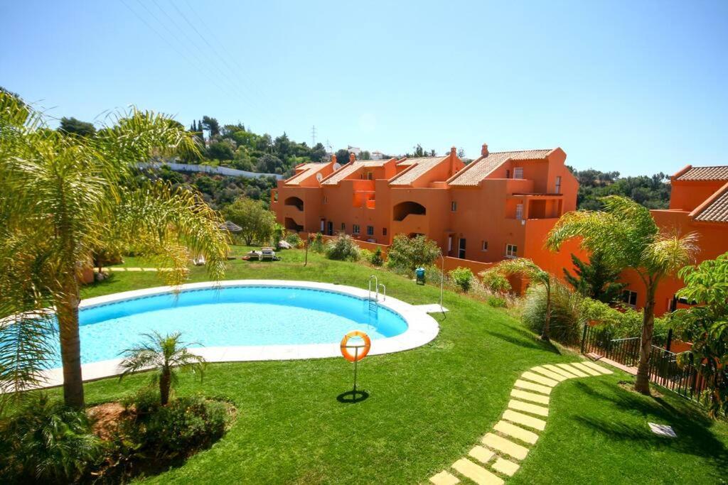 Appartamento Lovely 2 Bedroom Near Golf Lagos Elviria Marbella