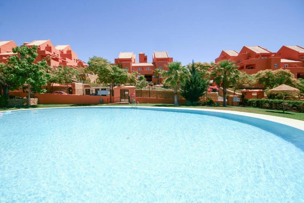 Lovely 2 Bedroom Near Golf Lagos Elviria Appartement *